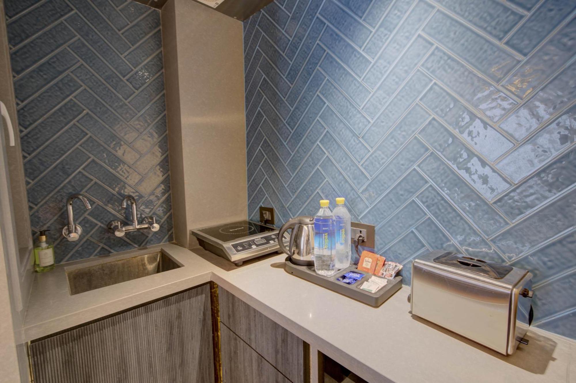 Empire Platinum 4* New Delhi