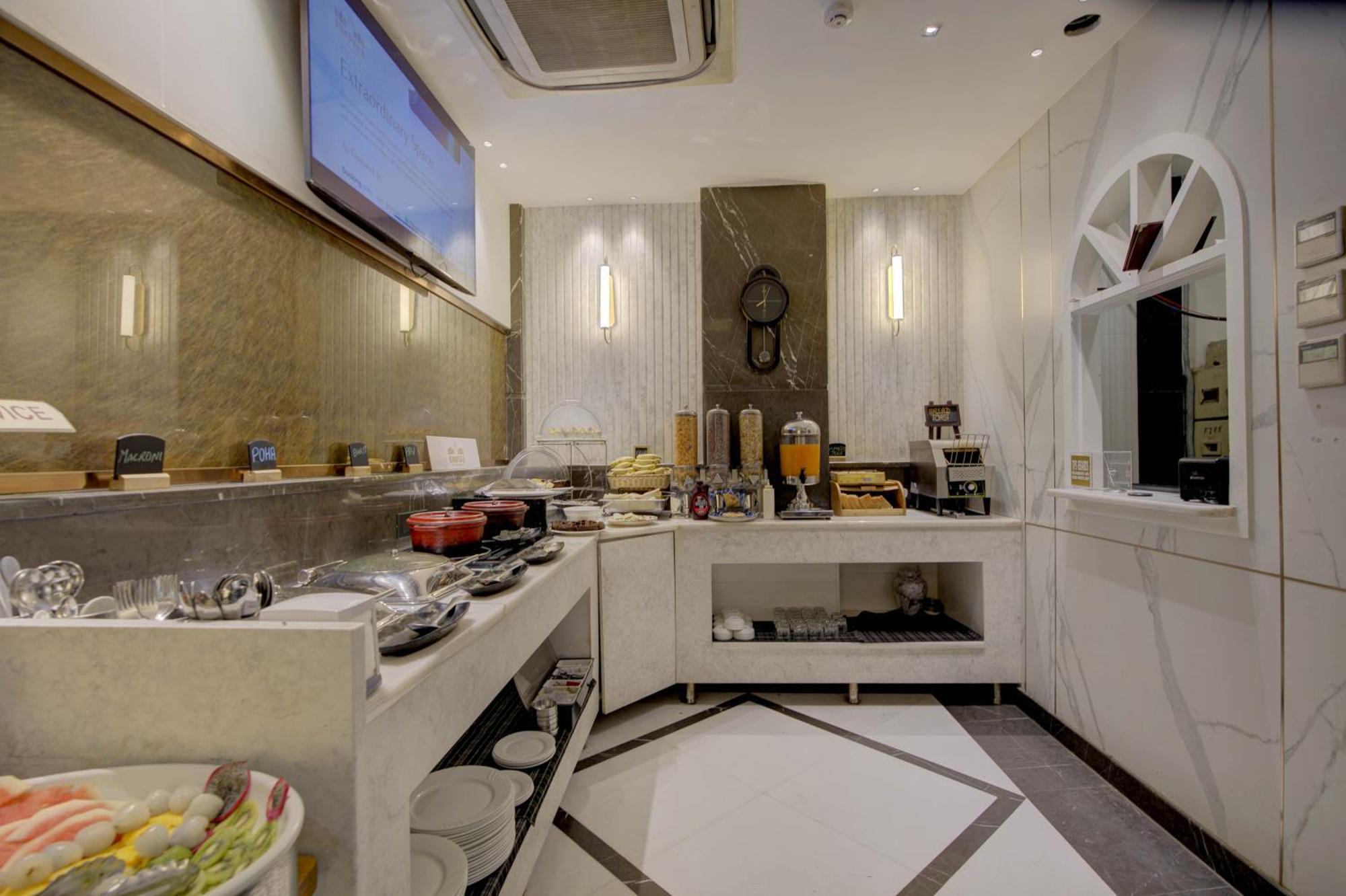 Hotel Empire Platinum New Delhi
